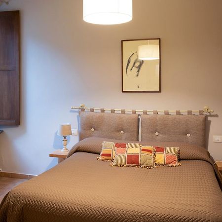 Casa Vera Affittacamere Appartamenti ออร์เวียโต ภายนอก รูปภาพ