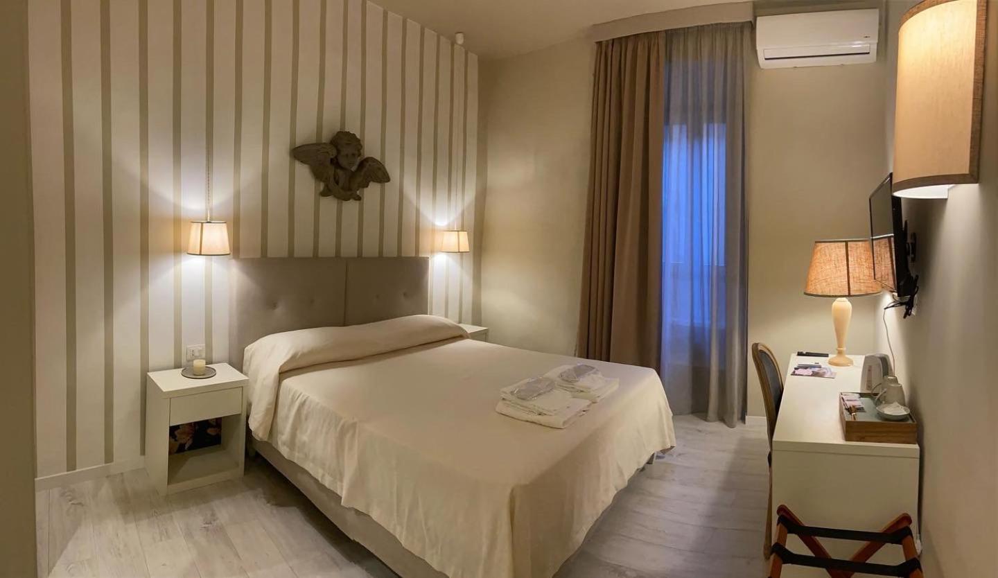Casa Vera Affittacamere Appartamenti ออร์เวียโต ภายนอก รูปภาพ